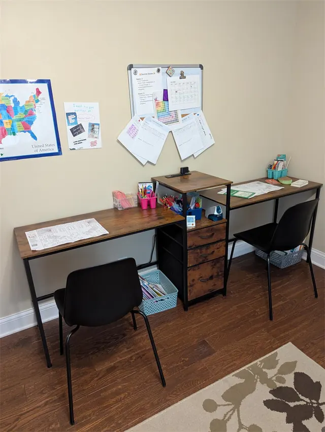 GYIIYUO furniture gallery — setting 15